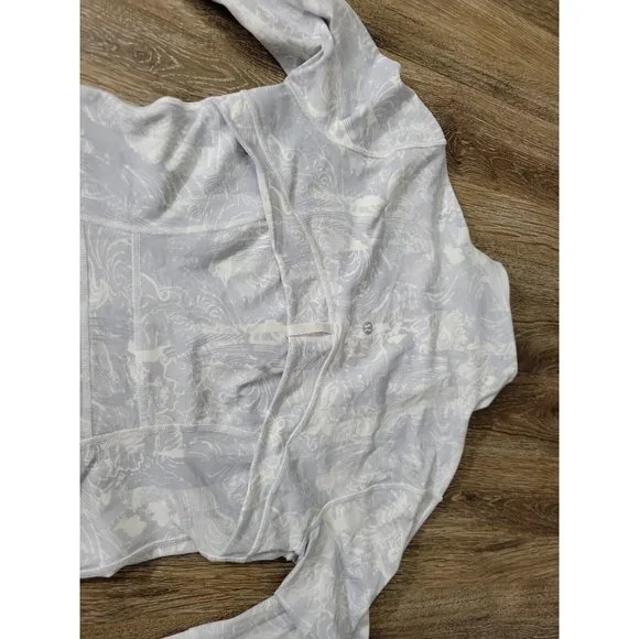 Lululemon Define Jacket Full Zip Gray Pockets Women's 8 Vented Back Art Print